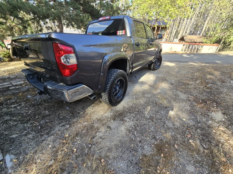 Toyota Tundra 5.7 4х4 SR5, снимка 13 - Автомобили и джипове - 47481589