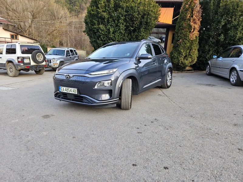 Hyundai Kona Premium , снимка 7 - Автомобили и джипове - 48106528