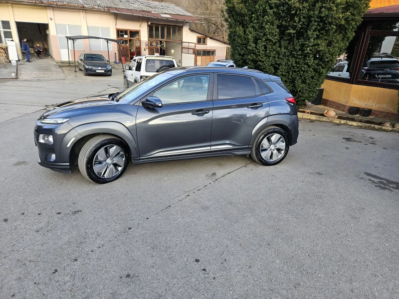 Hyundai Kona Premium , снимка 6 - Автомобили и джипове - 48106528