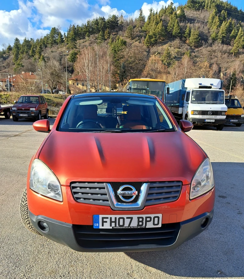 Nissan Qashqai, снимка 17 - Автомобили и джипове - 48548993