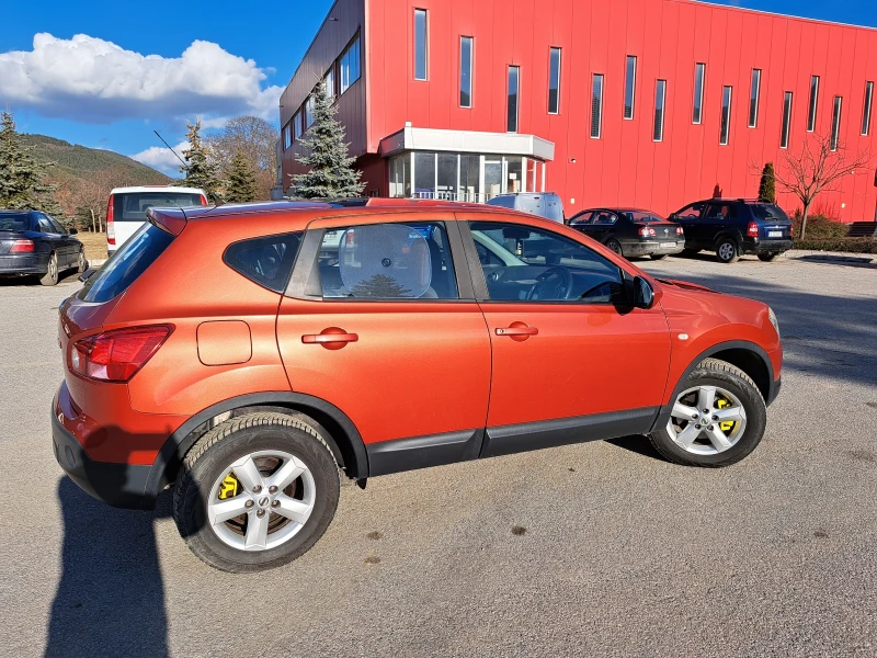 Nissan Qashqai, снимка 9 - Автомобили и джипове - 48548993