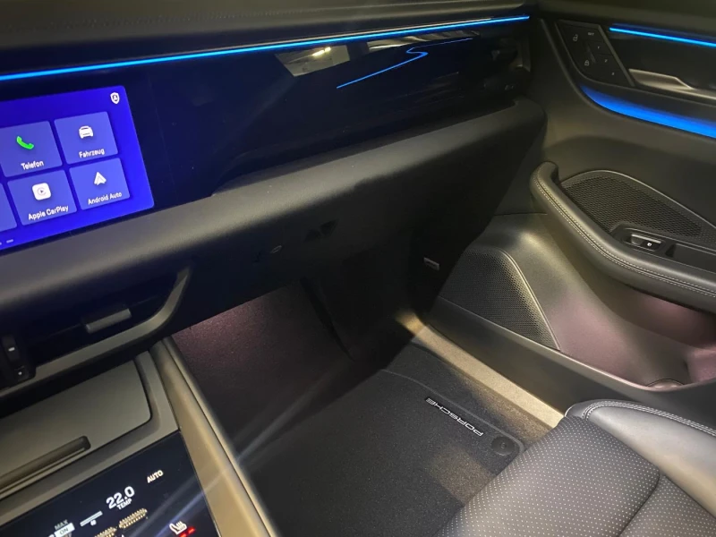 Porsche Macan 4S/ELECTRIC/NEW MODEL/BOSE/PANO/MATRIX/360/LIFT/  , снимка 14 - Автомобили и джипове - 50810063