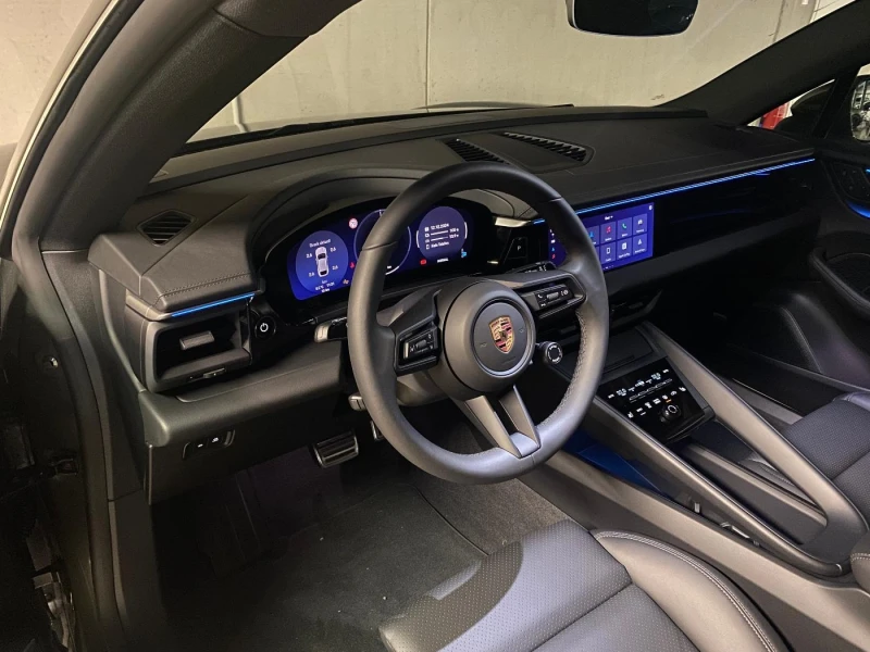 Porsche Macan 4S/ELECTRIC/NEW MODEL/BOSE/PANO/MATRIX/360/LIFT/  , снимка 11 - Автомобили и джипове - 50810063