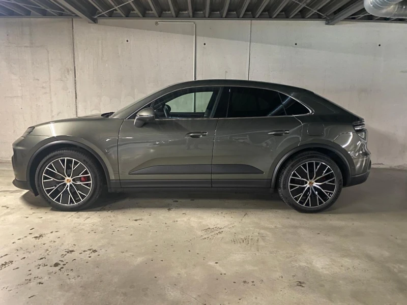 Porsche Macan 4S/ELECTRIC/NEW MODEL/BOSE/PANO/MATRIX/360/LIFT/  , снимка 4 - Автомобили и джипове - 50810063