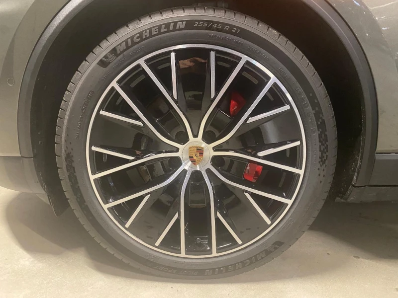 Porsche Macan 4S/ELECTRIC/NEW MODEL/BOSE/PANO/MATRIX/360/LIFT/  , снимка 3 - Автомобили и джипове - 50810063