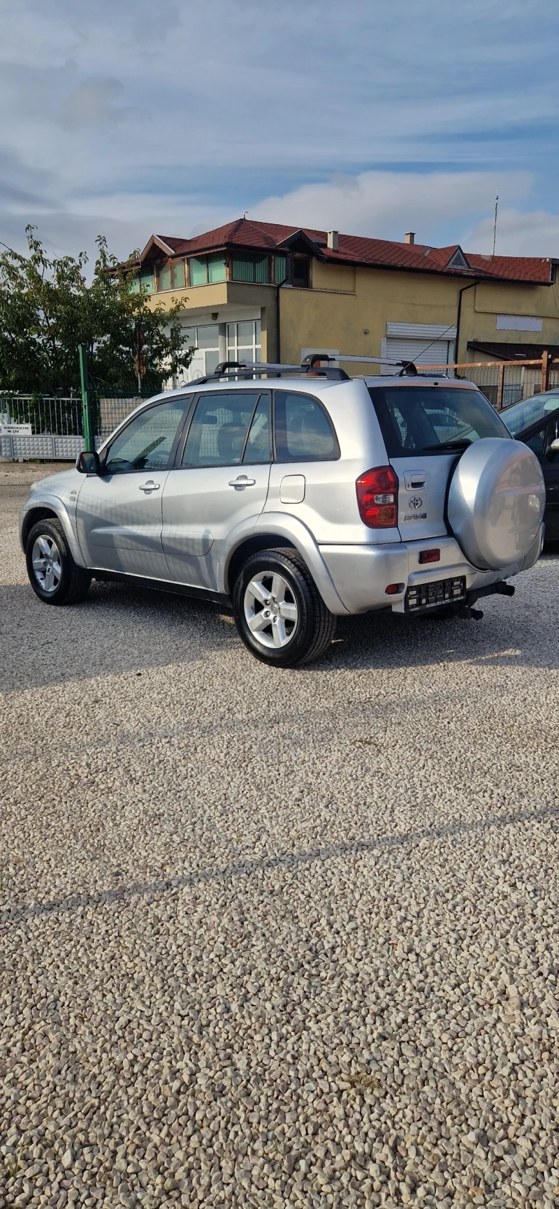 Toyota Rav4 2.0 D4D-4х4 ИТАЛИЯ, снимка 6 - Автомобили и джипове - 51830191