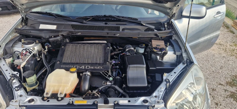 Toyota Rav4 2.0 D4D-4х4 ИТАЛИЯ, снимка 17 - Автомобили и джипове - 51830191