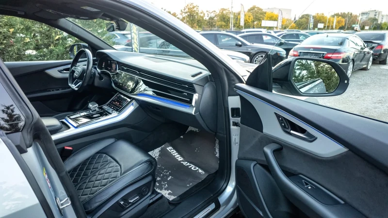 Audi SQ8 4.0D QUATTRO FULL S LINE ПАНОРАМА ЛИЗИНГ 100%, снимка 14 - Автомобили и джипове - 52090452