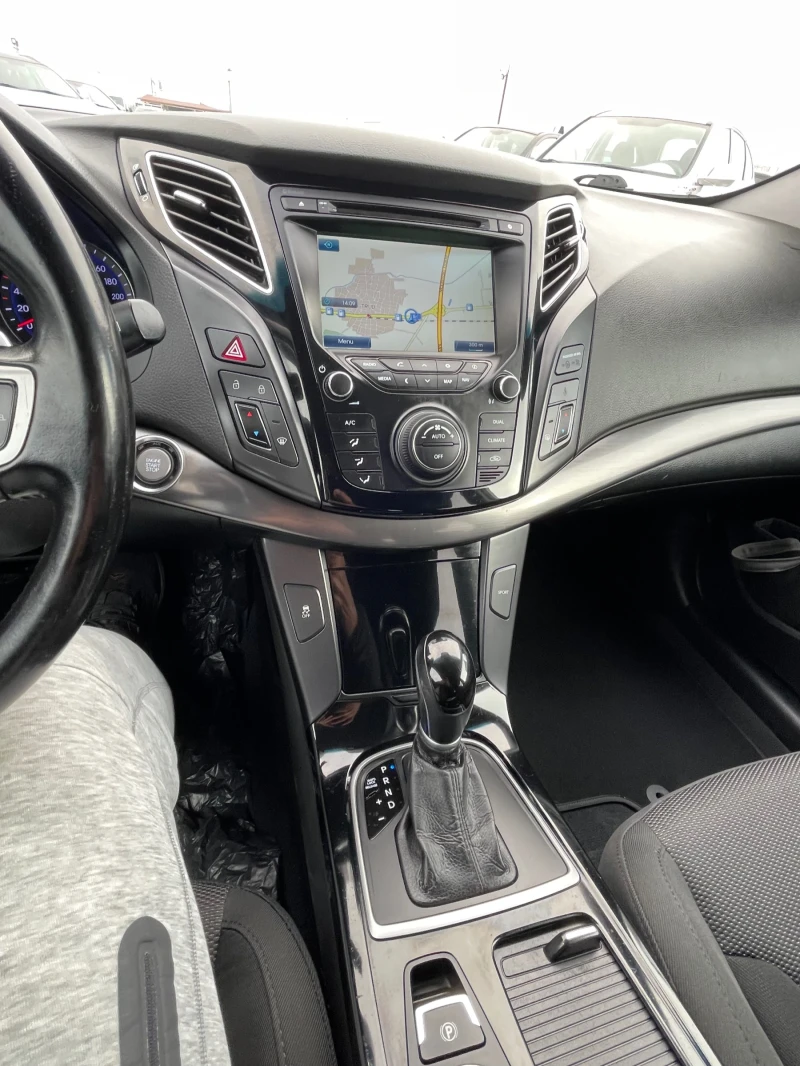 Hyundai I40 1.7 crdi навигация автоматик , снимка 14 - Автомобили и джипове - 52851698
