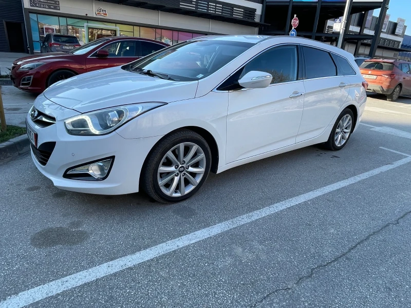 Hyundai I40 1.7 crdi навигация автоматик 