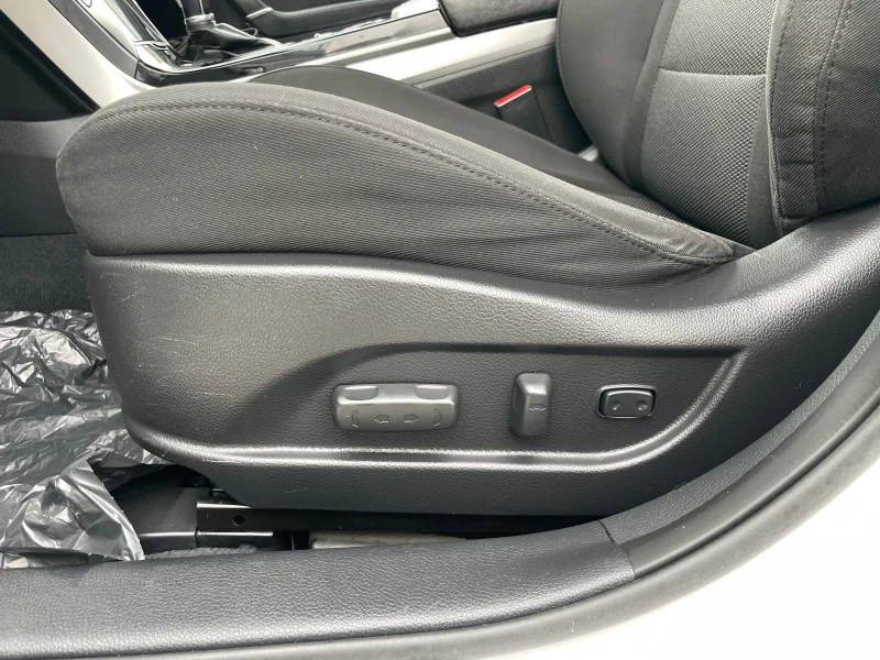 Hyundai I40 1.7 crdi навигация автоматик , снимка 9 - Автомобили и джипове - 52851698