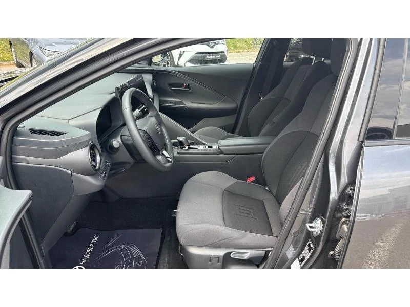 Toyota C-HR 2.0HSD SELECTION AWD, снимка 12 - Автомобили и джипове - 54363418