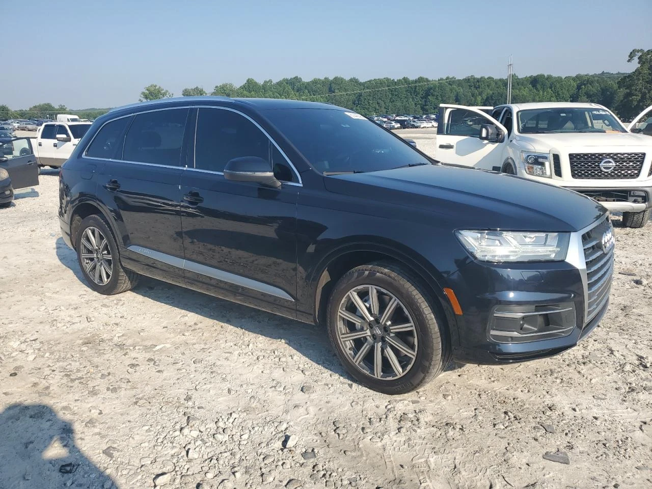 Audi Q7 4x4* ПОДГРЕВИ* ПАНОРАМА - изображение 4