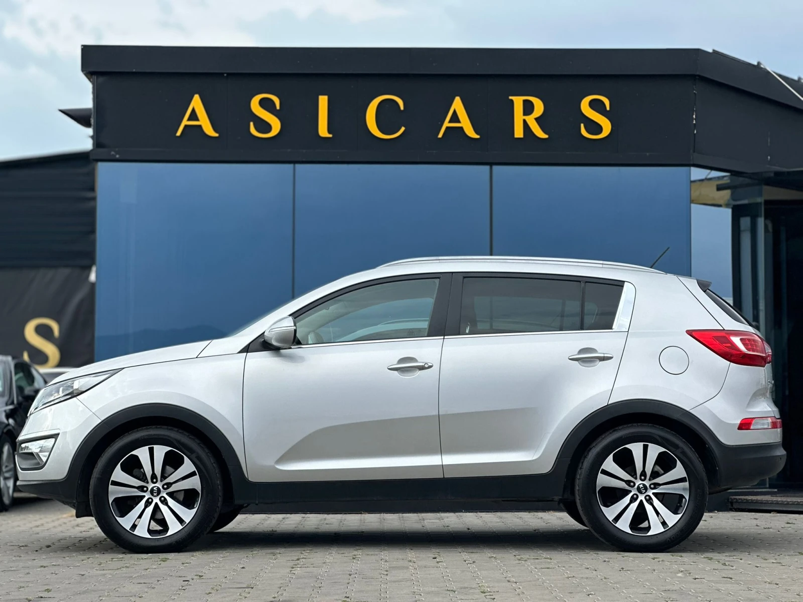 Kia Sportage / 1.7CRDI / ACTIVE / EURO 5 / - изображение 2