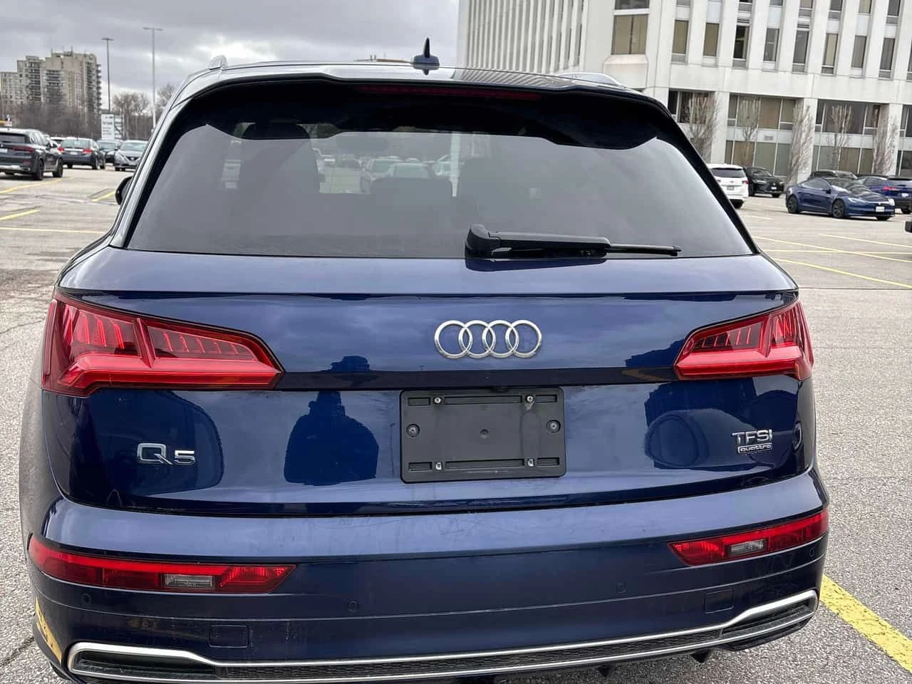 Audi Q5  Progressiv /CAMERA/ПОДГРЕВИ, снимка 4 - Автомобили и джипове - 54167507