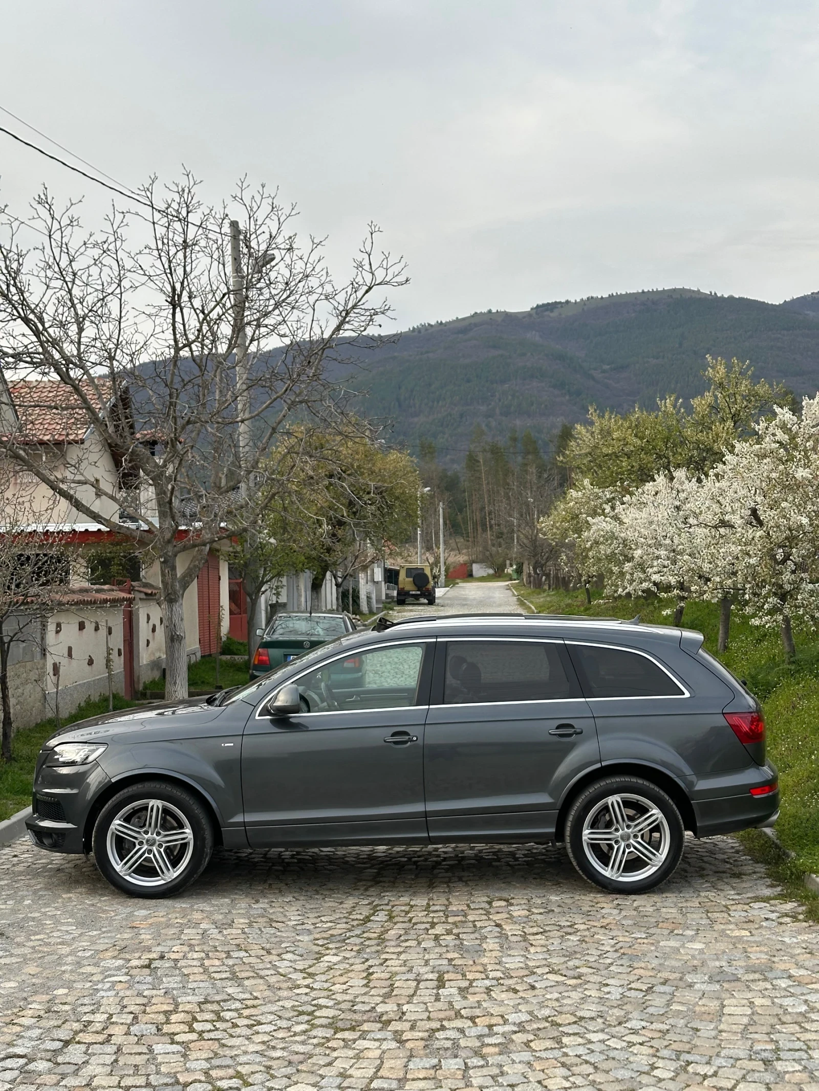Audi Q7 4.2* lane-assist DISTRONIC, снимка 3 - Автомобили и джипове - 54272543