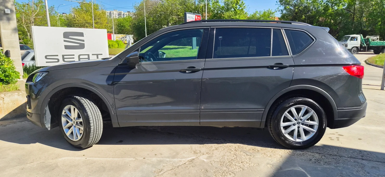 Seat Tarraco 75821км. LED ДИГИТАЛ КАМЕРА, снимка 8 - Автомобили и джипове - 54350031