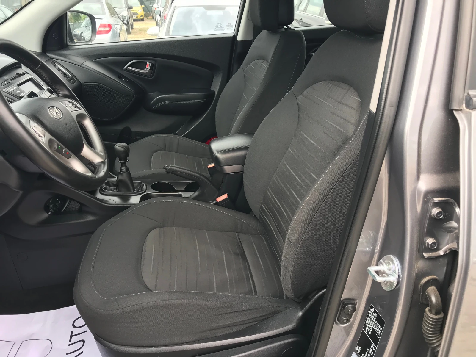 Hyundai IX35 1.7d.-6ck.face, снимка 10 - Автомобили и джипове - 54362292