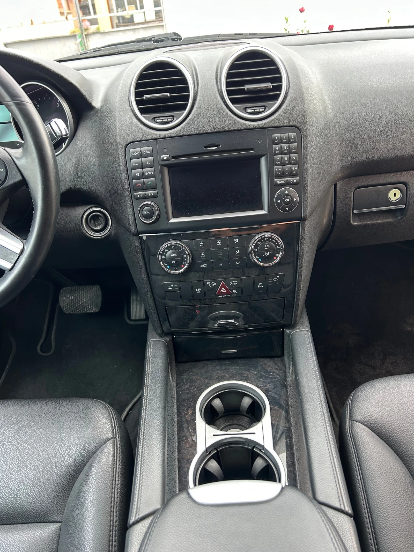 Mercedes-Benz ML 350, снимка 15 - Автомобили и джипове - 54780412