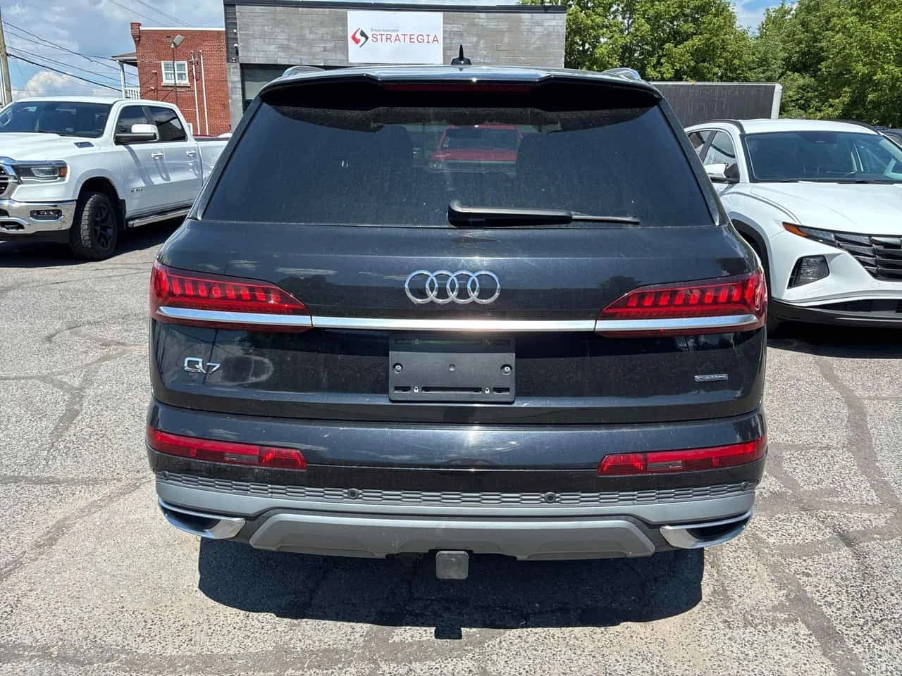 Audi Q7 * Komfort * CARFAX * ЦЕНА ДО БГ, снимка 5 - Автомобили и джипове - 55352791