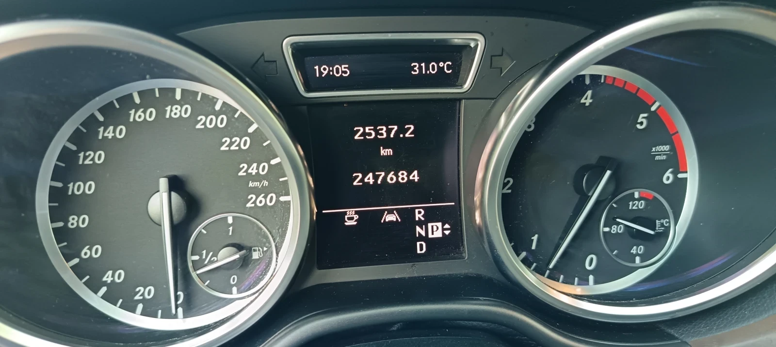 Mercedes-Benz ML 350, снимка 14 - Автомобили и джипове - 55584960