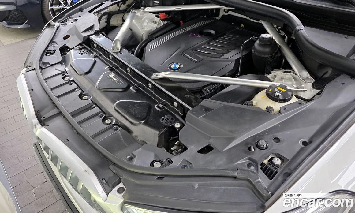 BMW X6 xDrive40i M Sport, снимка 6 - Автомобили и джипове - 55668921