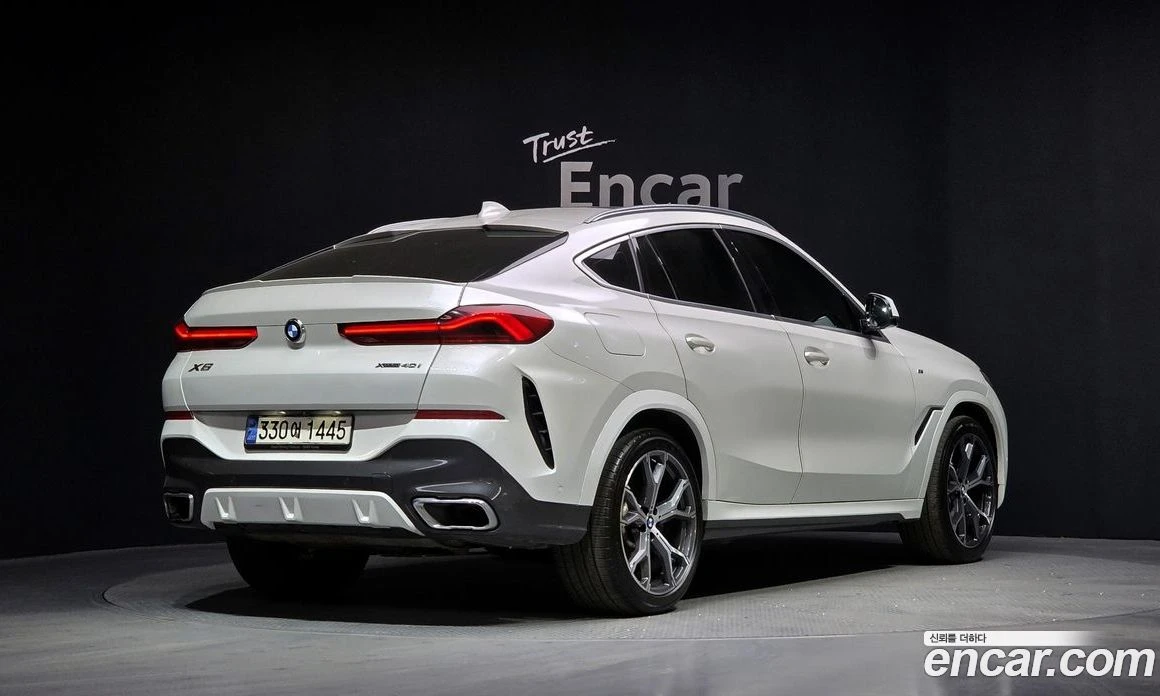 BMW X6 xDrive40i M Sport, снимка 2 - Автомобили и джипове - 55668921