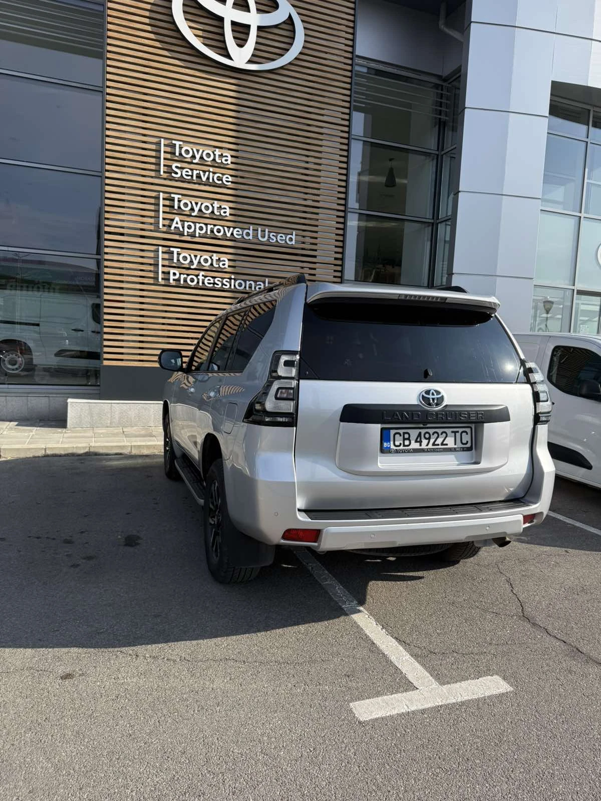 Toyota Land cruiser, снимка 5 - Автомобили и джипове - 56652736