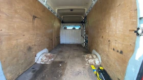 Renault Master Maskot, снимка 12