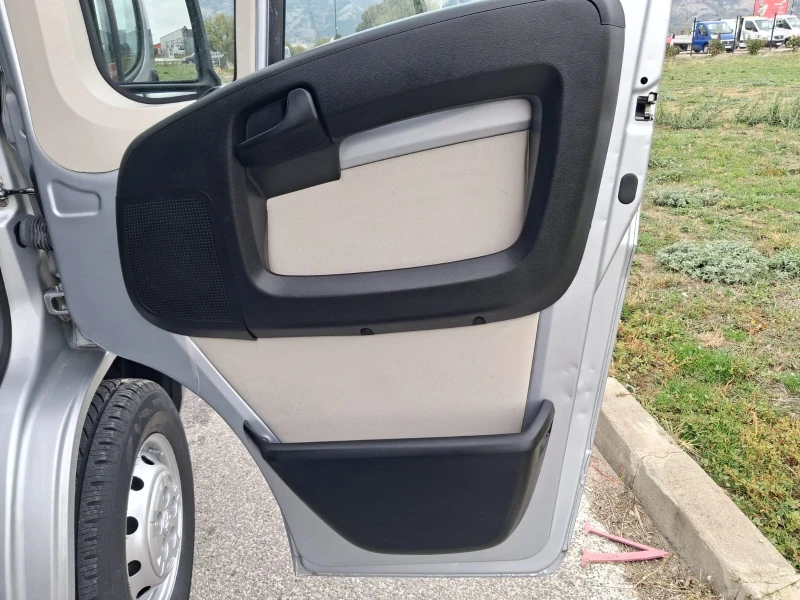 Peugeot Boxer 2.2 нави климатроник фул екстри топ, снимка 12 - Бусове и автобуси - 52058424