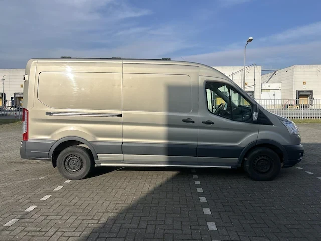 Ford Transit 2.2 TDCI L2H2 AMBIENTE, снимка 2 - Бусове и автобуси - 53397726
