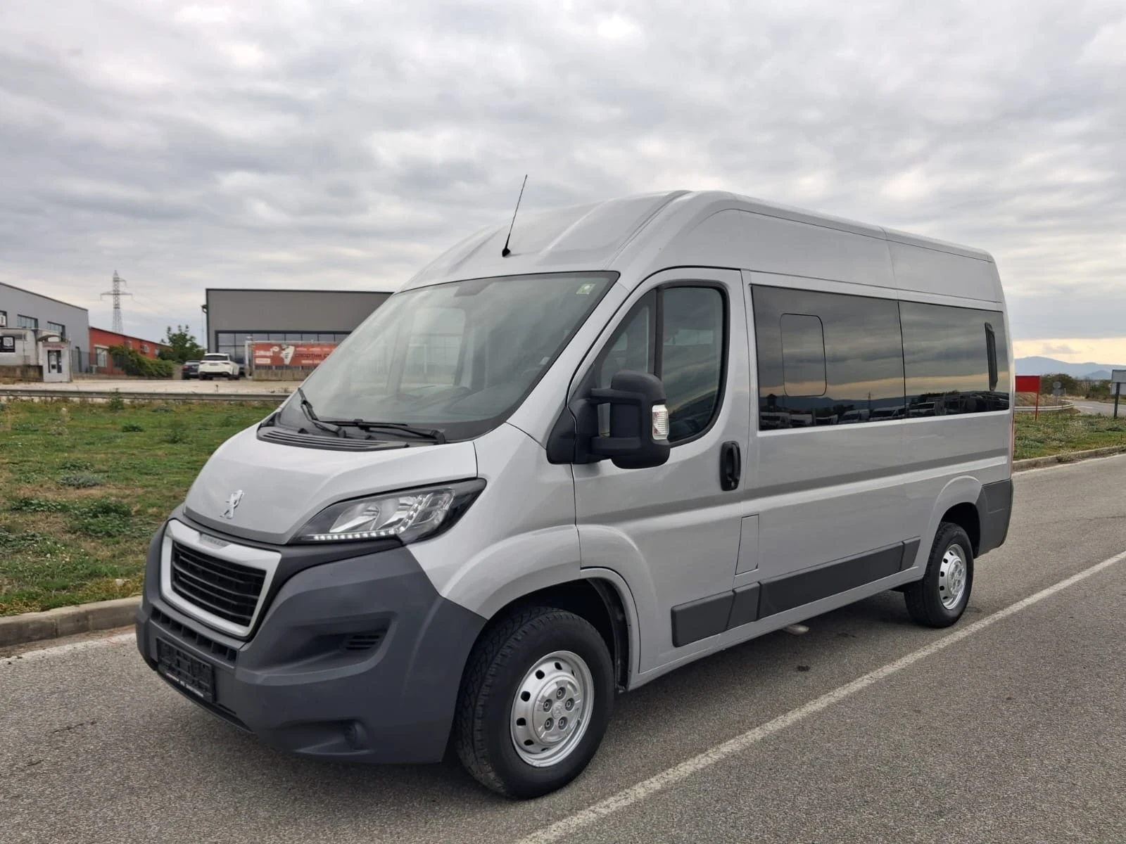 Peugeot Boxer 2.2 нави климатроник фул екстри топ - изображение 3