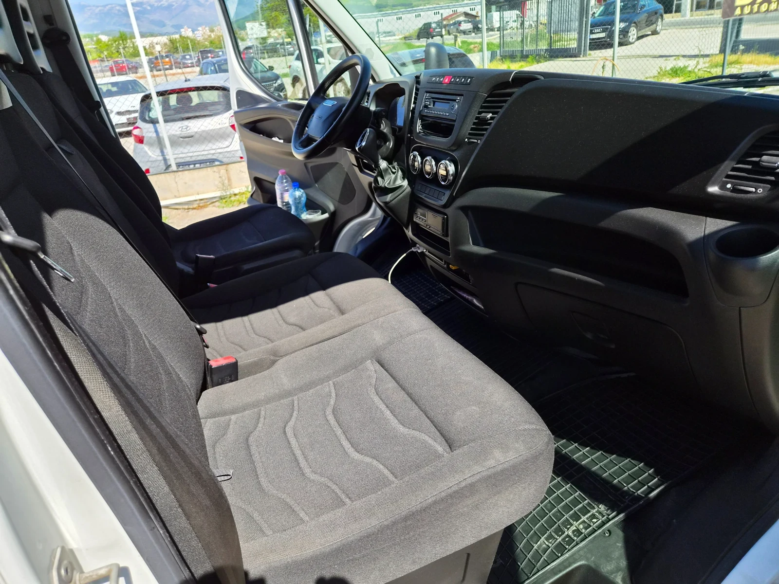Iveco Daily 35S17 AVTOMAT, снимка 13 - Бусове и автобуси - 54579809
