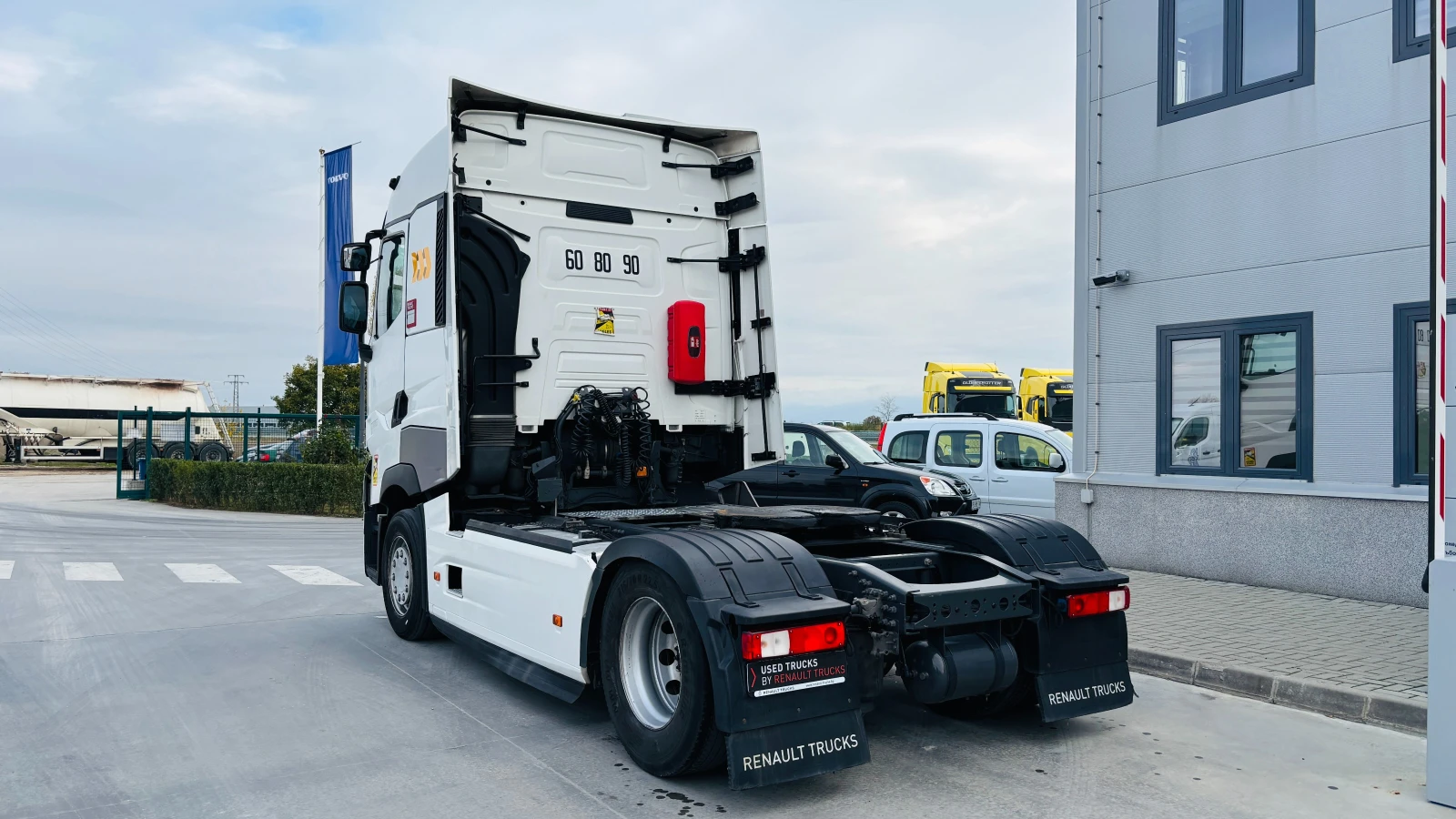 Renault T * 520*    *  | Mobile.bg   7