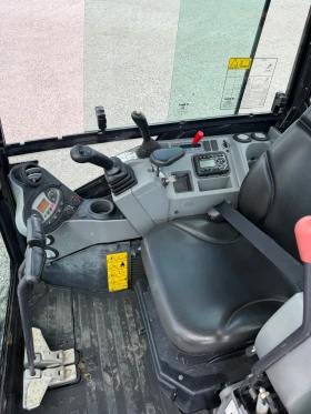 Багер DOOSAN DX27Z, снимка 9
