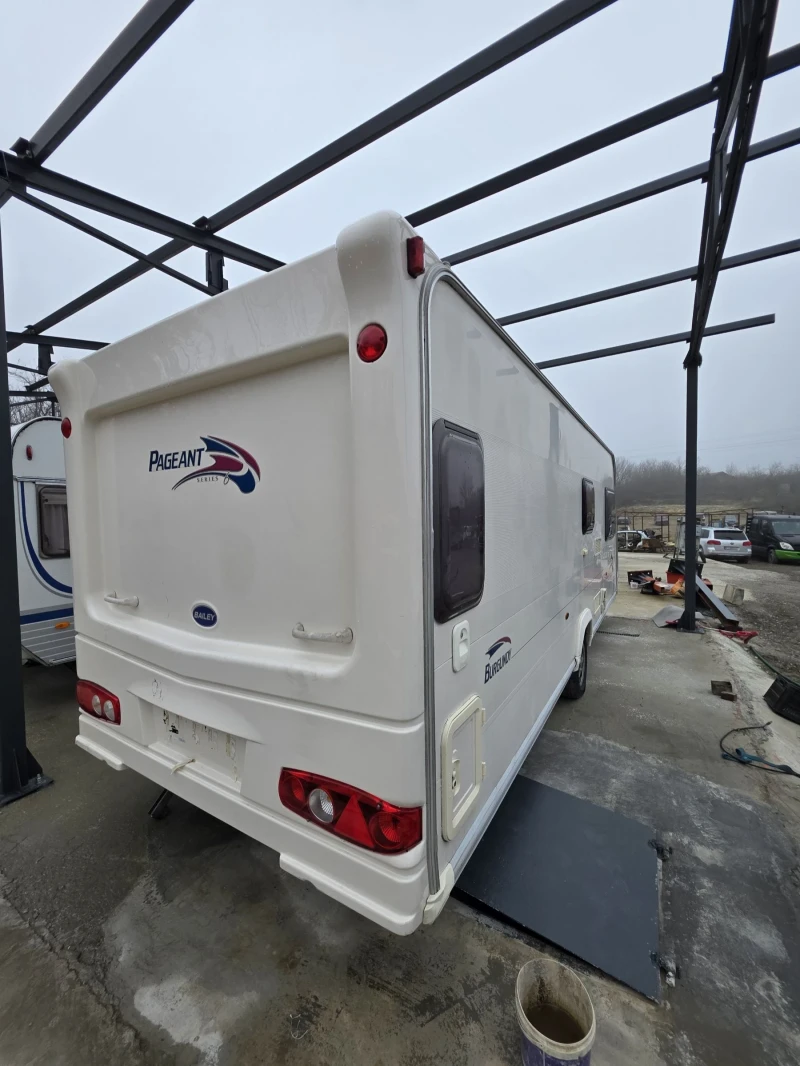 Каравана Bailey, снимка 5 - Каравани и кемпери - 52642038