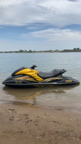 Джет Yamaha GP1300R - изображение 1