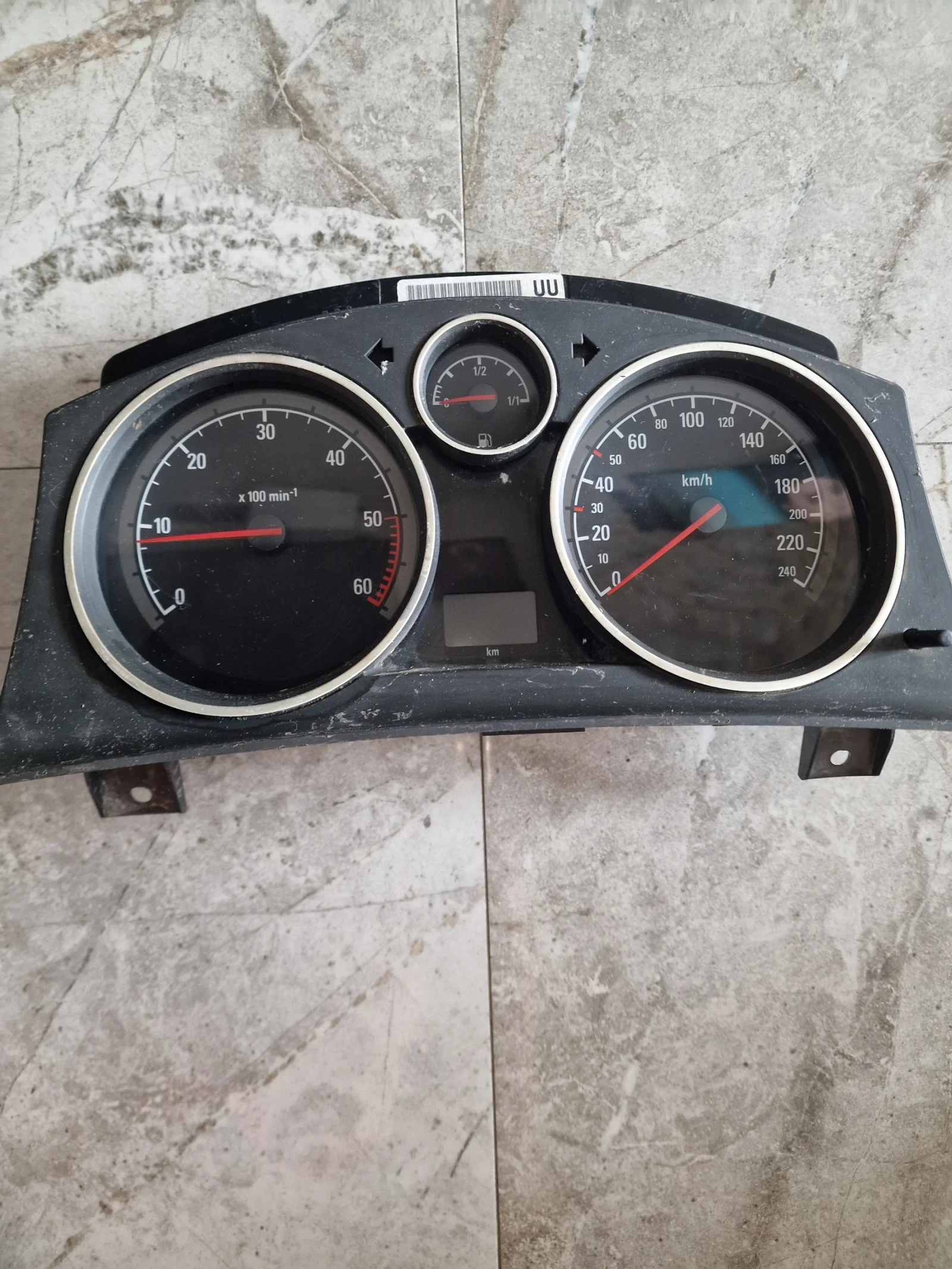 13230576 километраж SIEMENS  за OPEL ZAFIRA B 1.9 CDTI