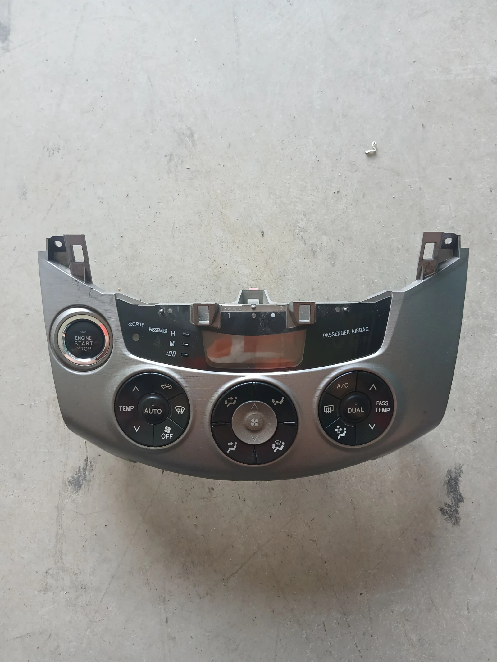 55900-42250 климатроник Toyota Rav4 2010 