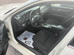 Mercedes-Benz C 300 4 Matic, снимка 10