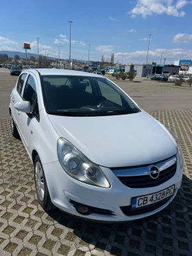 Opel Corsa 1.2i 80к.с ГАЗ/РЕАЛНИ КИЛОМЕТРИ/ОБСЛУЖЕНА, снимка 2