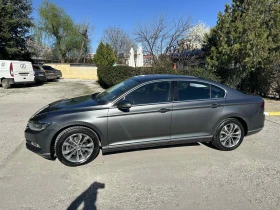 VW Passat Highline 2.0TDI DSG Първи собственик, снимка 2