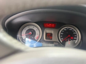 Renault Clio - 3300 € / 6454.24 лв. - 82649287 7
