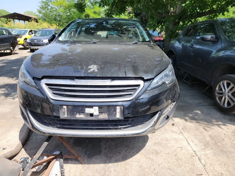 Peugeot 308 1.6 Blue HDI, снимка 7 - Автомобили и джипове - 39858189