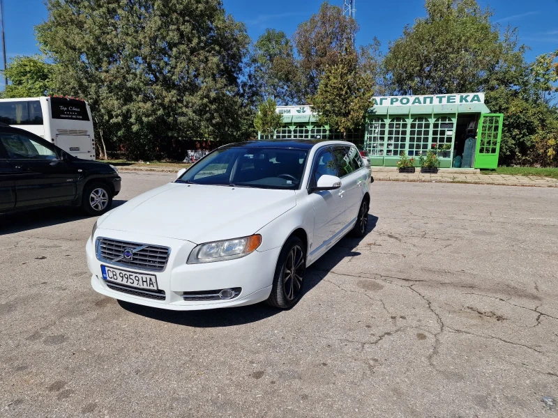 Volvo V70 P3, снимка 1 - Автомобили и джипове - 47363923