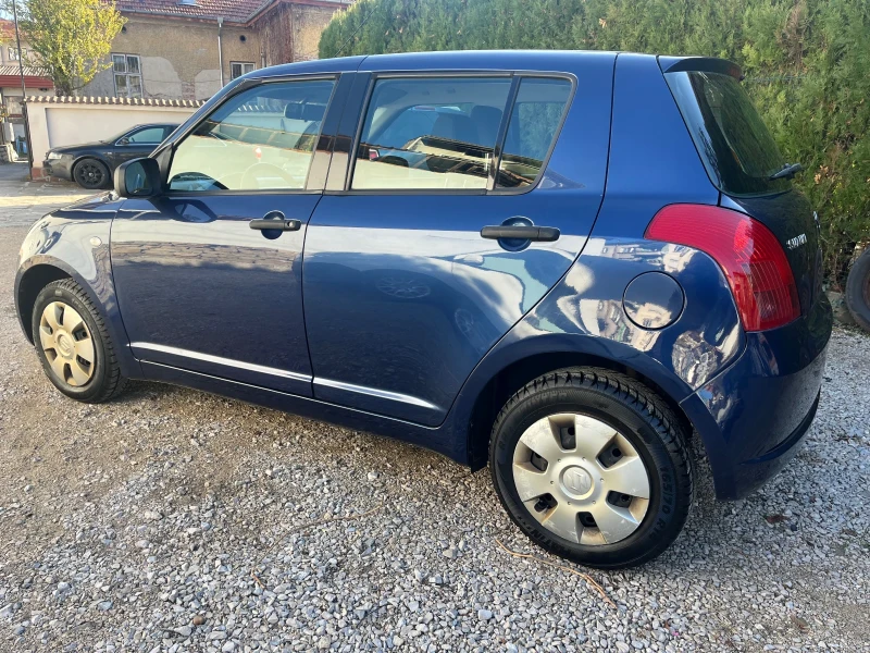 Suzuki Swift 1, 3i 92 k.c.5 ВРАТИ, ВНОС-ГЕРМАНИЯ, ОТЛИЧНО СЪСТ., снимка 4 - Автомобили и джипове - 49478265