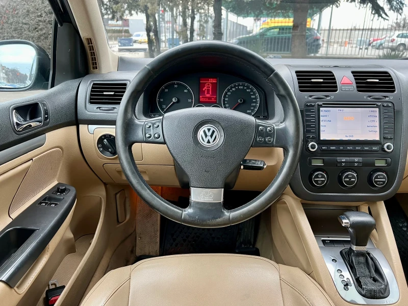 VW Golf 2.0 TDI DSG КОЖА НАВИ, снимка 10 - Автомобили и джипове - 49306662