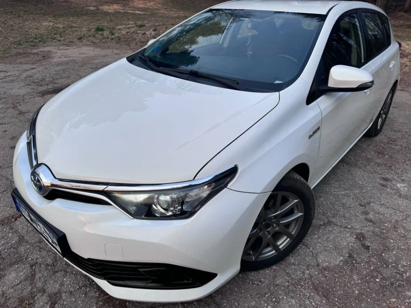 Toyota Auris LED фарове Бартер и Лизинг, снимка 6 - Автомобили и джипове - 49503746