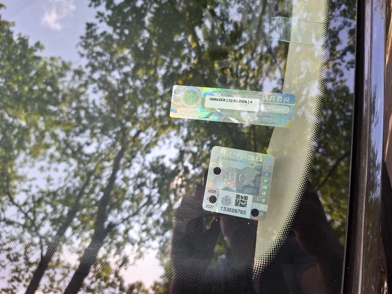 Skoda Superb 2.0 TDI Laurin & Klement, снимка 9 - Автомобили и джипове - 52568868