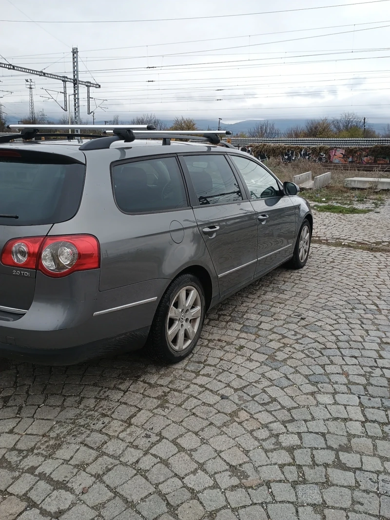 VW Passat 2.0 TDI, снимка 14 - Автомобили и джипове - 52294344